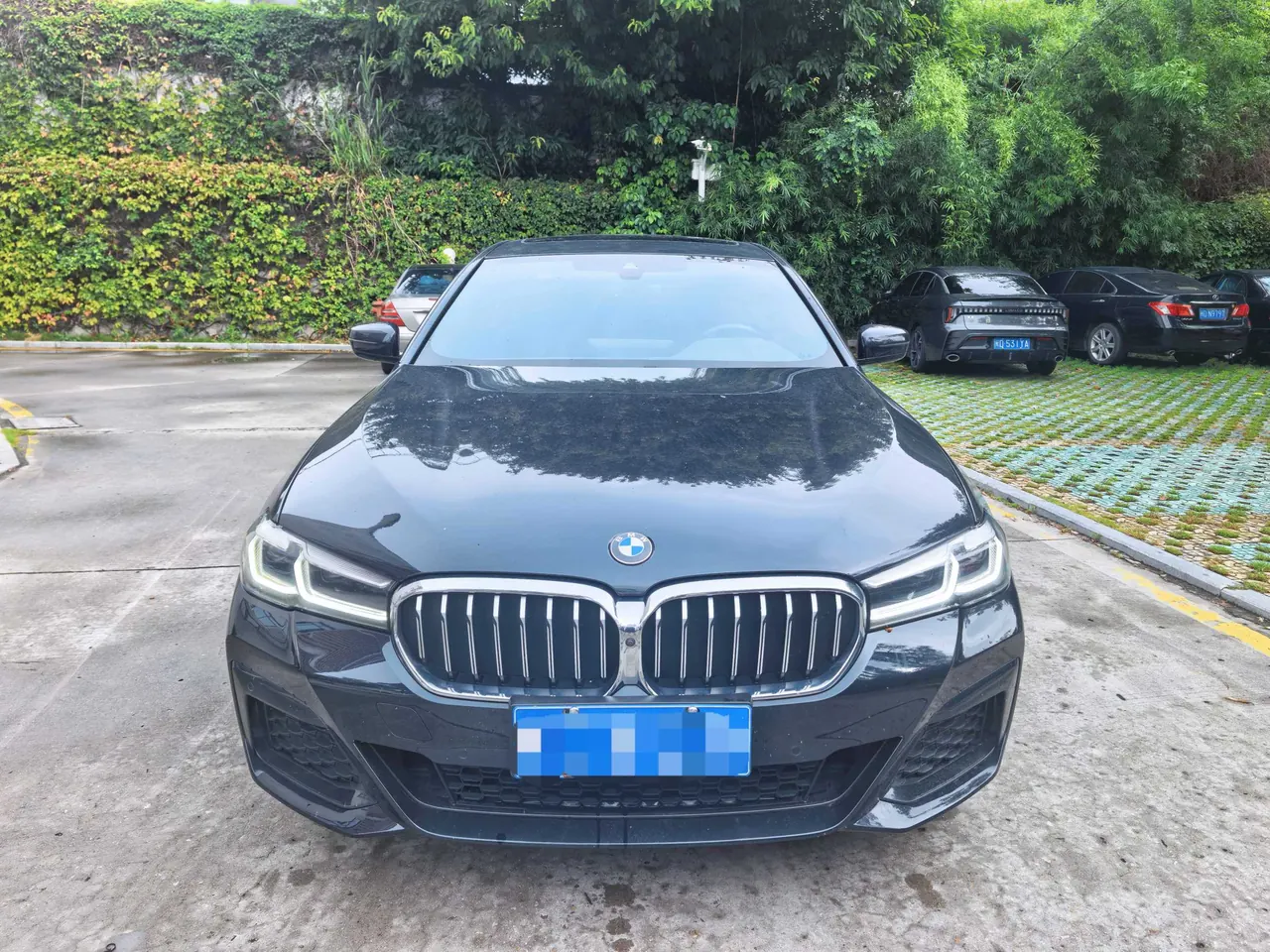 BMW 5 Series 2022 530Li 2.0T Exclusive M Sports Suit (Change 2) Automatic Gear 2