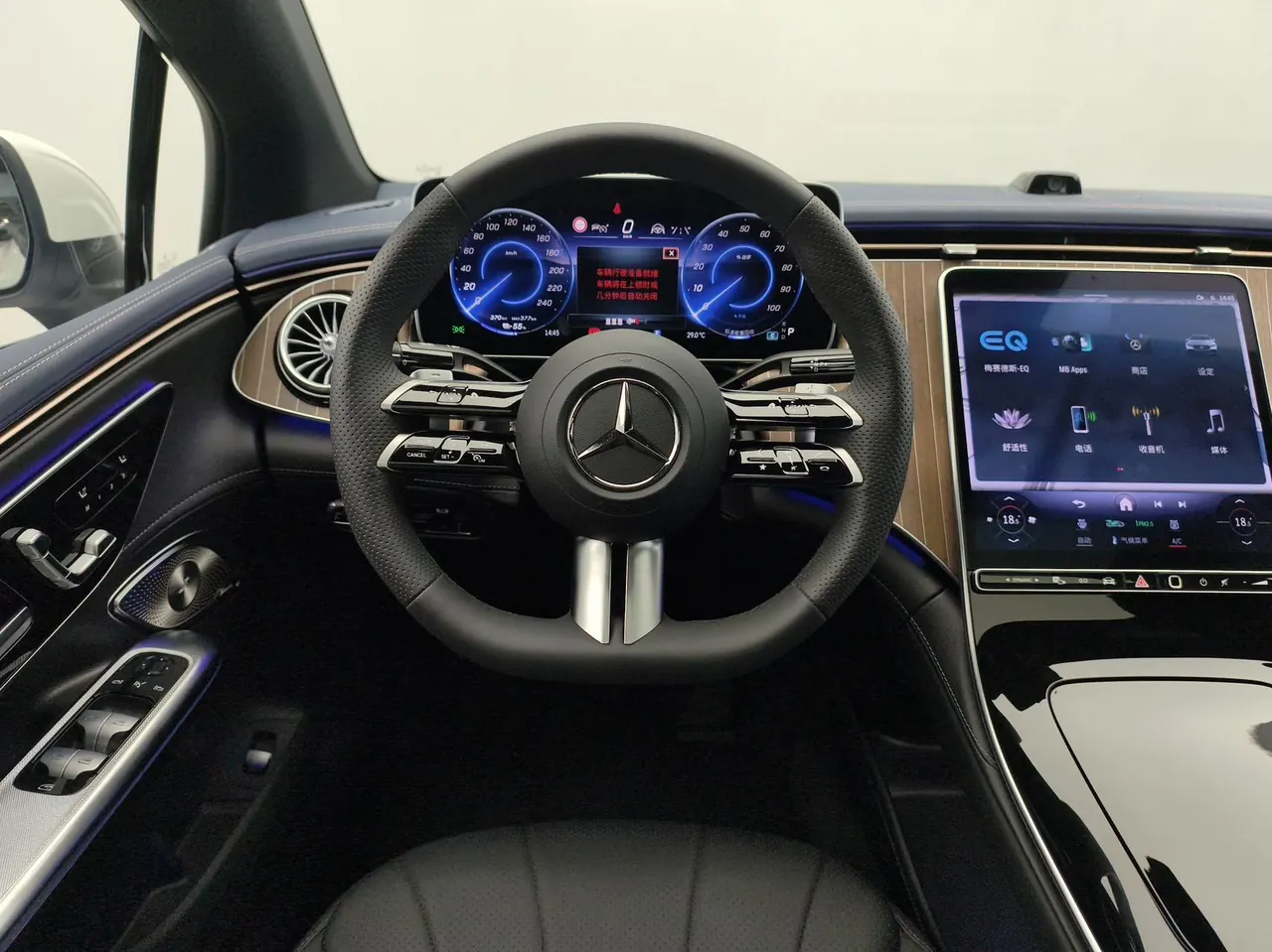 Mercedes Benz 2025 EQE 500 4MATIC EQE 500 4MATIC Deluxe Edition Automatic Gear 10