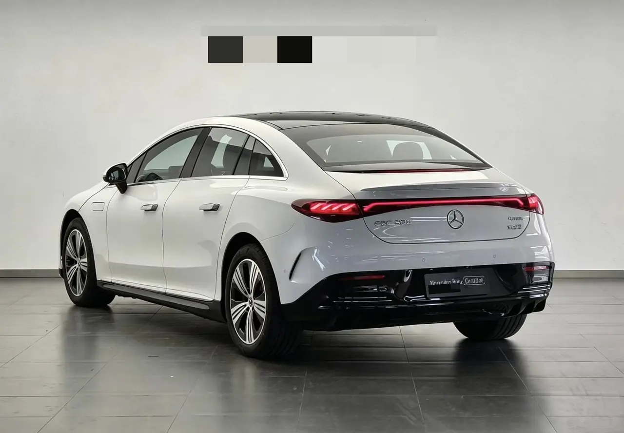 Mercedes Benz 2025 EQE 500 4MATIC EQE 500 4MATIC Deluxe Edition Automatic Gear 5
