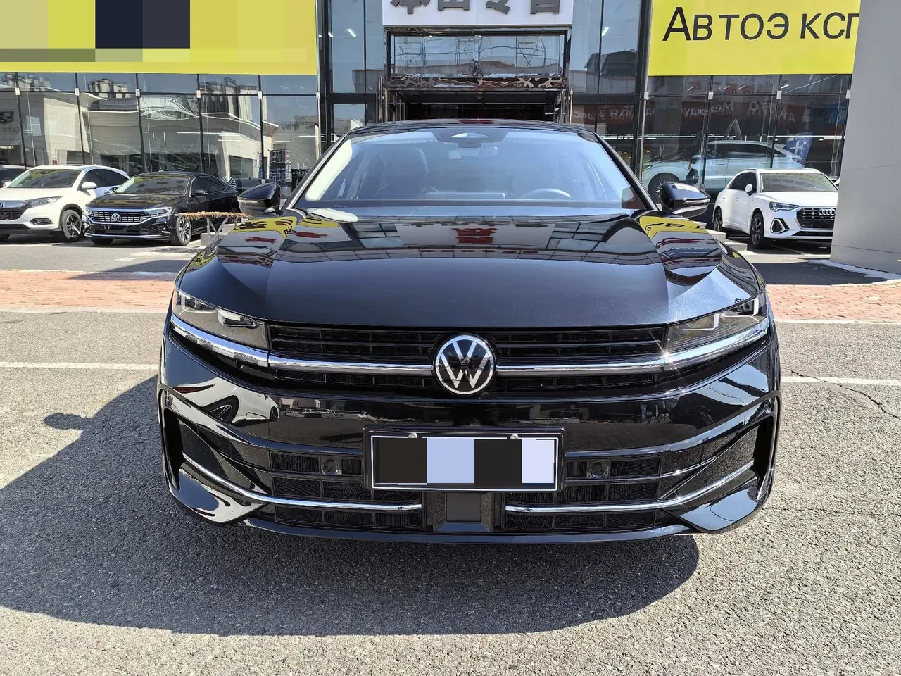 Volkswagen 2024 Magotan 2.0TSI 380TSI Premium Edition Da Mai Bag Automatic Gear 2