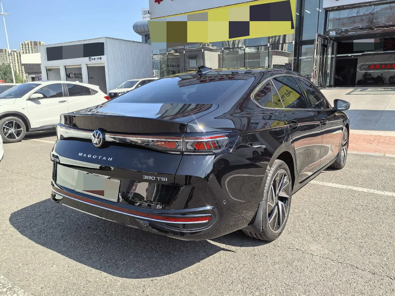 Volkswagen 2024 Magotan 2.0TSI 380TSI Premium Edition Da Mai Bag Automatic Gear 6