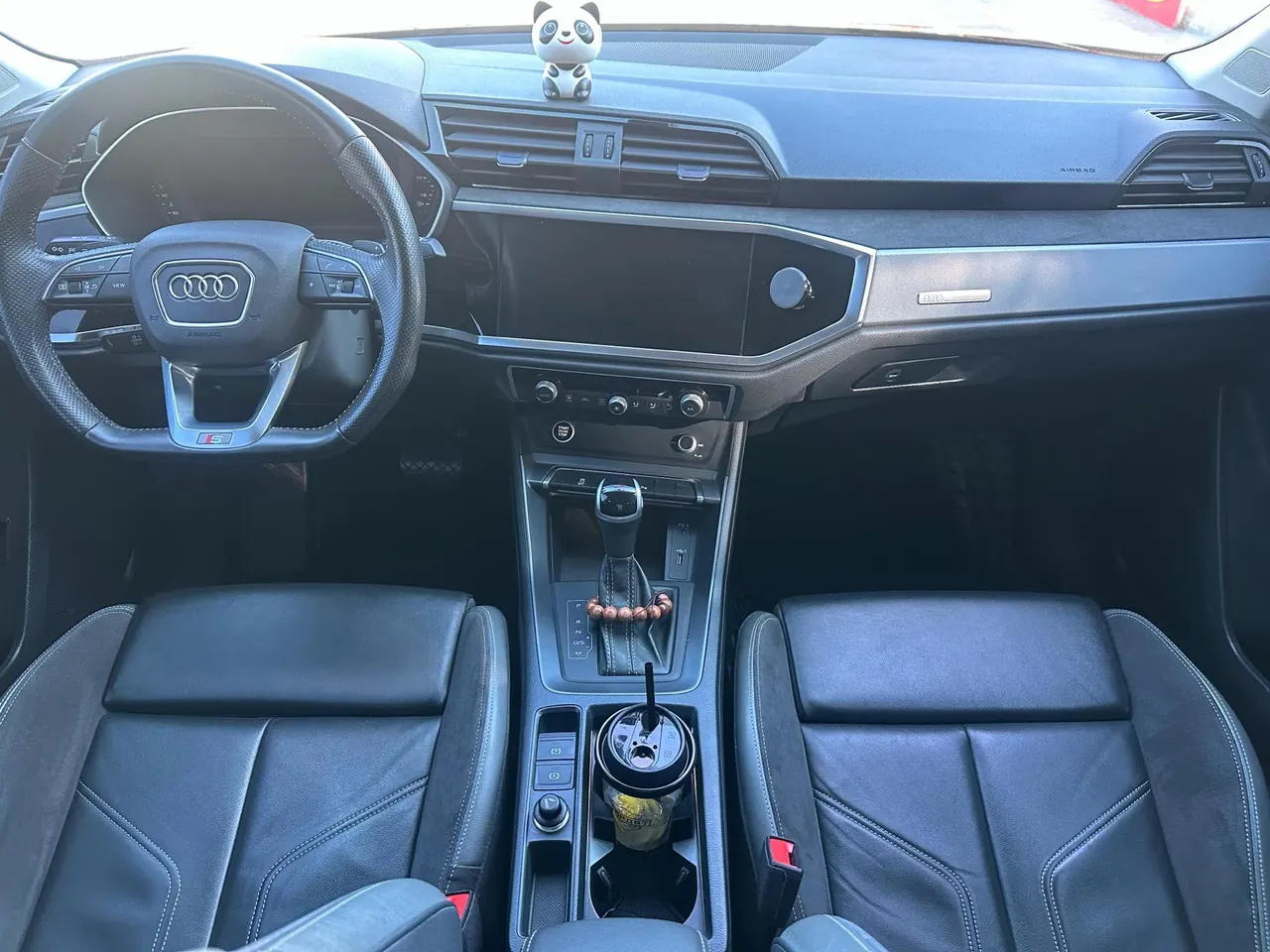 Audi 2021 Q3 Sportback 2.0TFSI 40TFSI into the life version of automatic gear 6