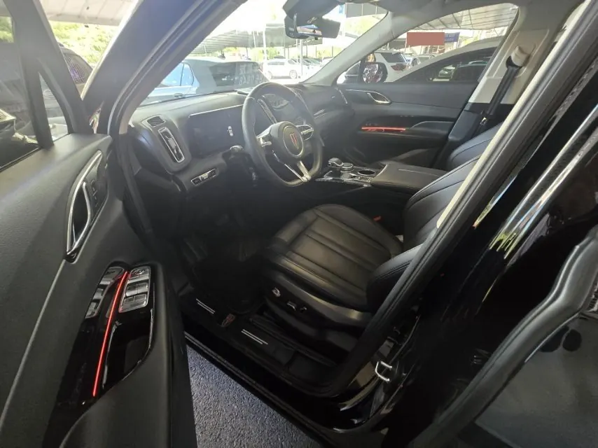 HongQi 2024 HS3 1.5T Good for Edition Automatic Gear 8