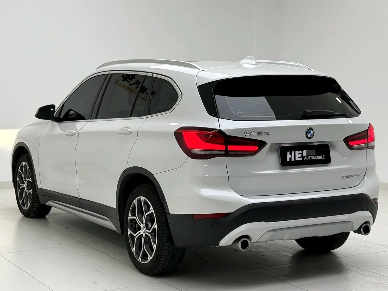 BMW 2022 X1 sDrive20Li 1.5T exclusive automatic gear 6