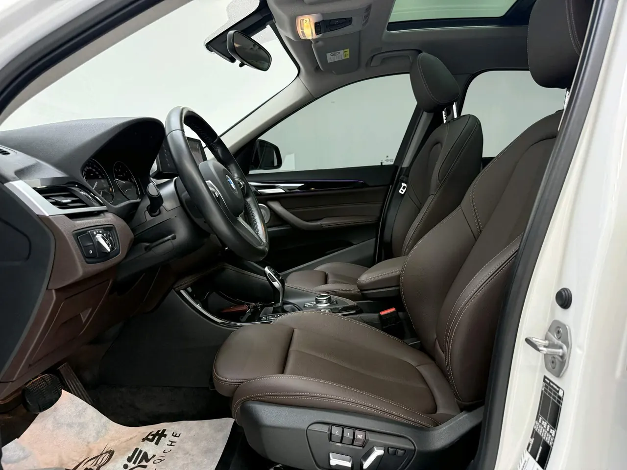 BMW 2022 X1 sDrive20Li 1.5T exclusive automatic gear 7