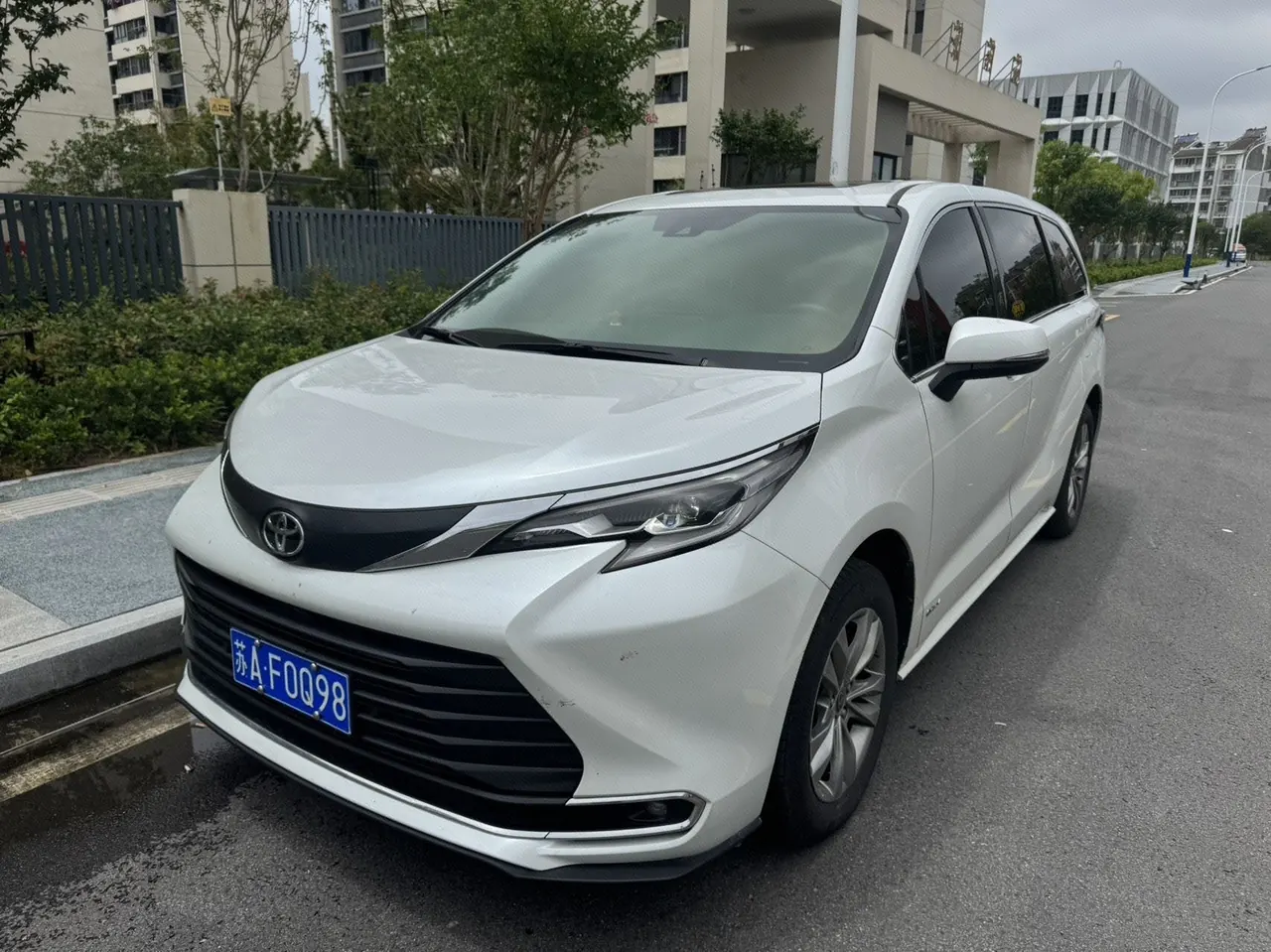 Open image lightbox: Toyota 2024 Sana 2.5 Stepless Comfort Edition Automatic Gear