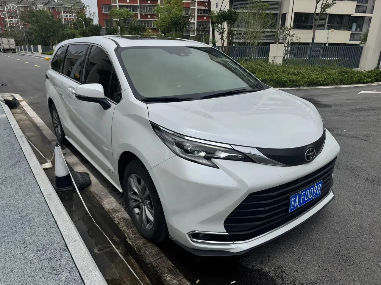 Toyota 2024 Sana 2.5 Stepless Comfort Edition Automatic Gear 3