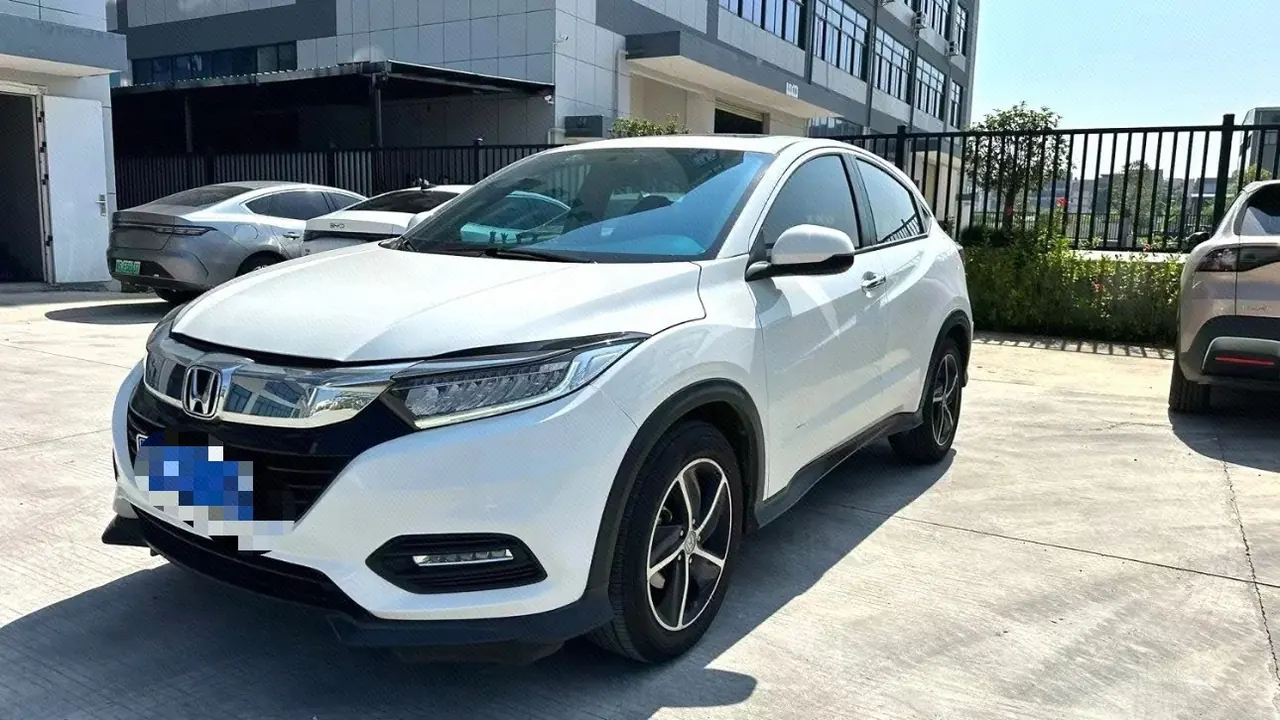 打开图片灯箱:Honda 2022 Plantronics Intelligence 1.5 Stepless Elite Intelligence Edition Automatic Transmission
