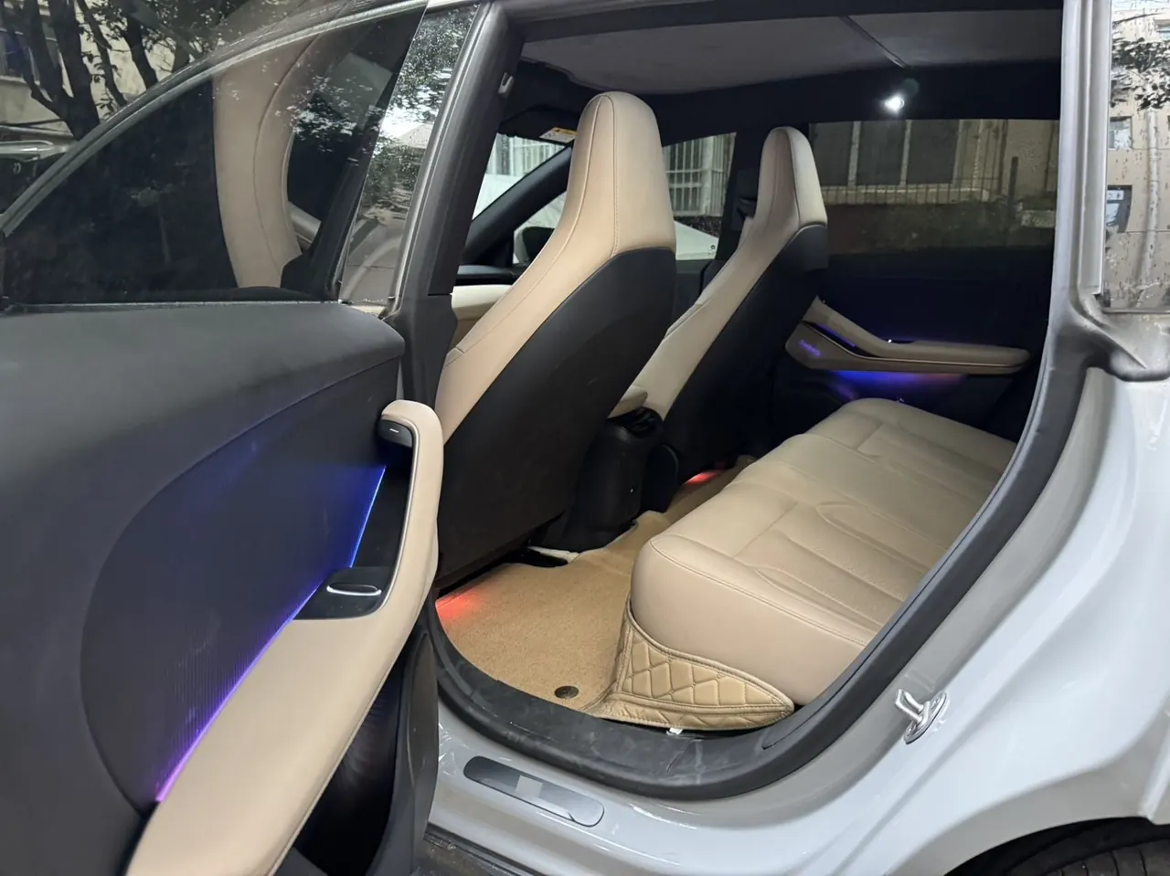 NIO 2024 ET5T 75kWh Touring automatic 3