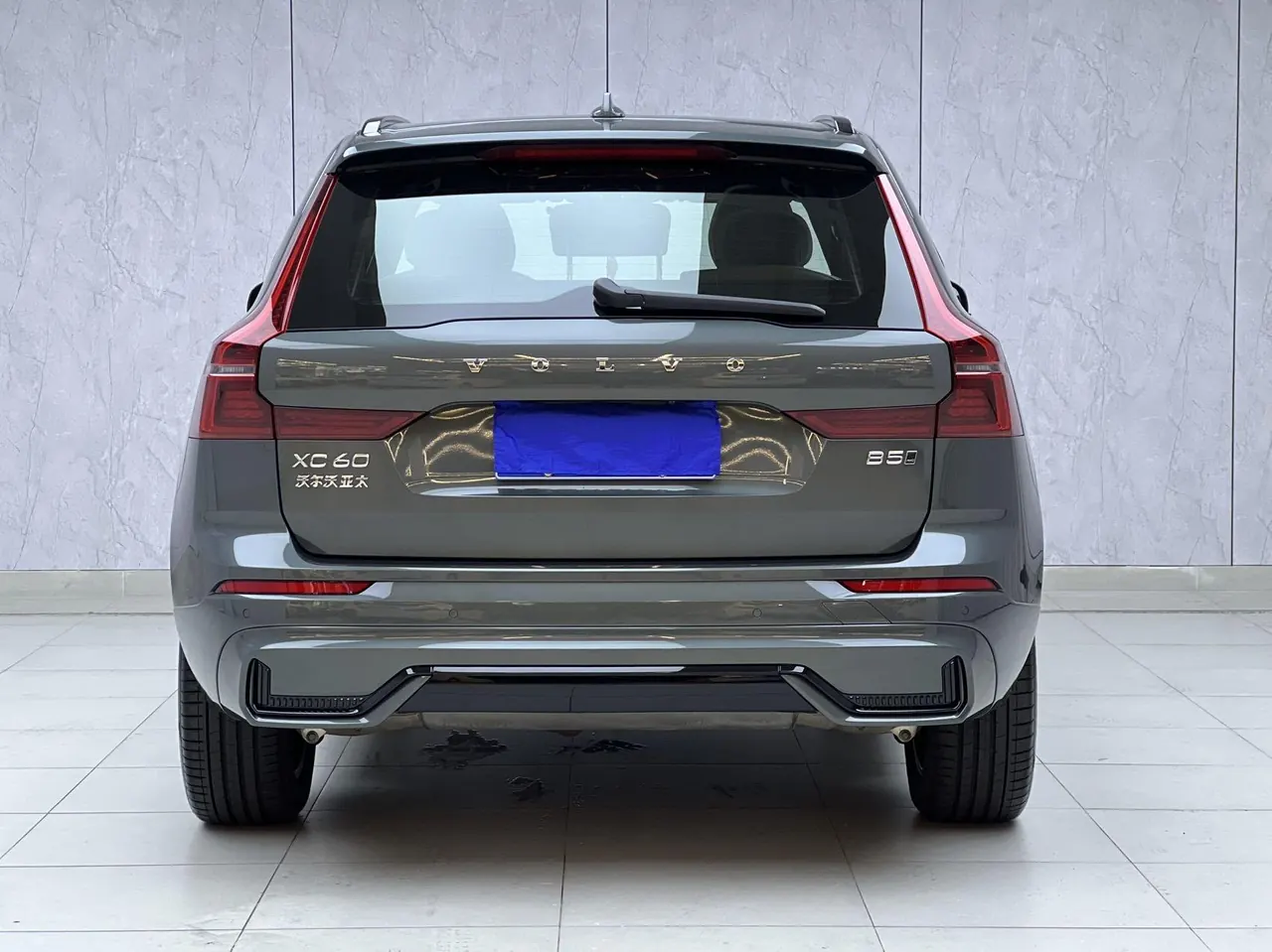Volvo 2026 XC60 48V 2.0T B5 4WD Zhiyuan Sports Edition Automatic Gear 11