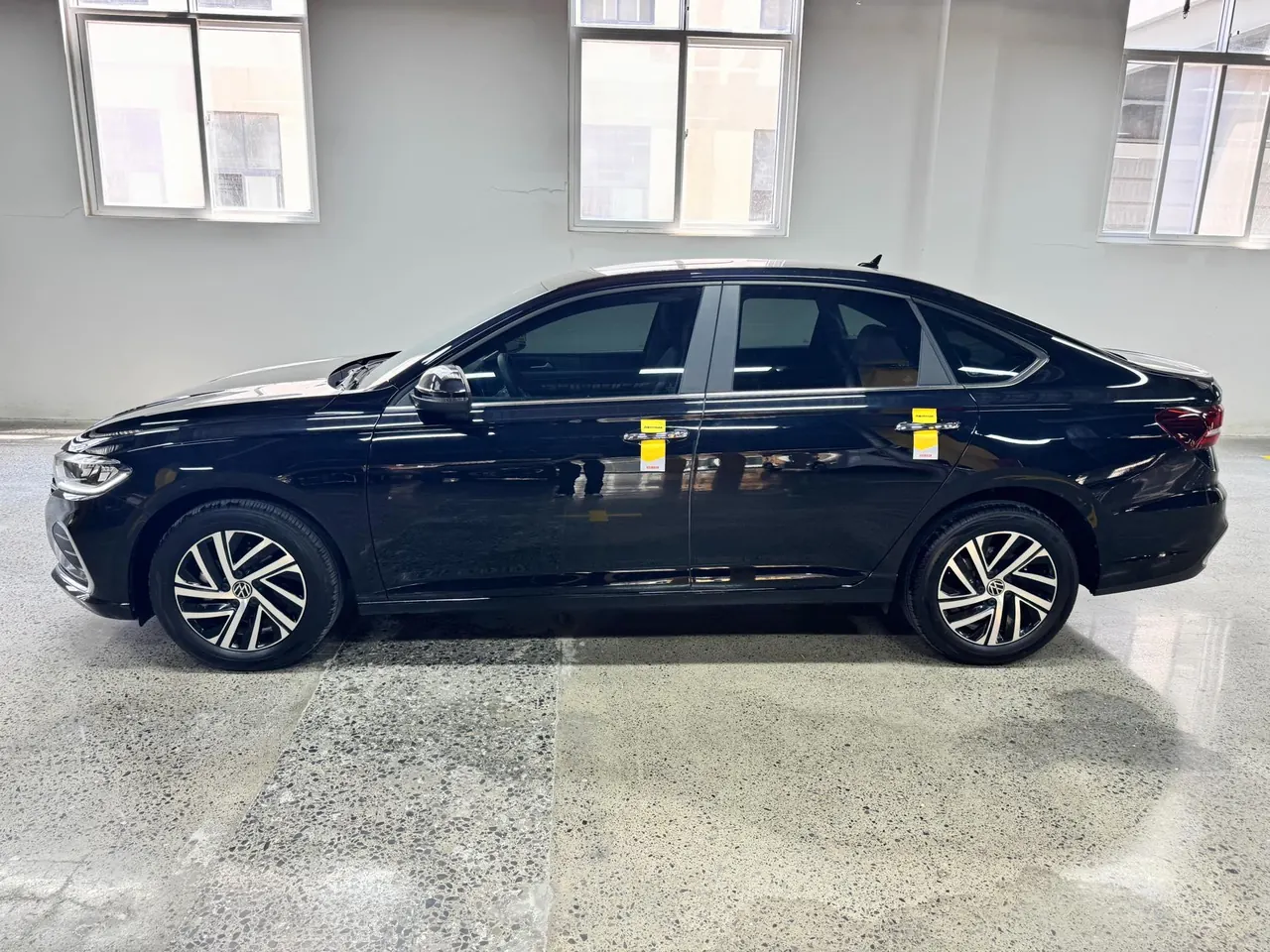 Volkswagen 2024 LaVida 1.5 Star 5 Million Edition Automatic Gear 2