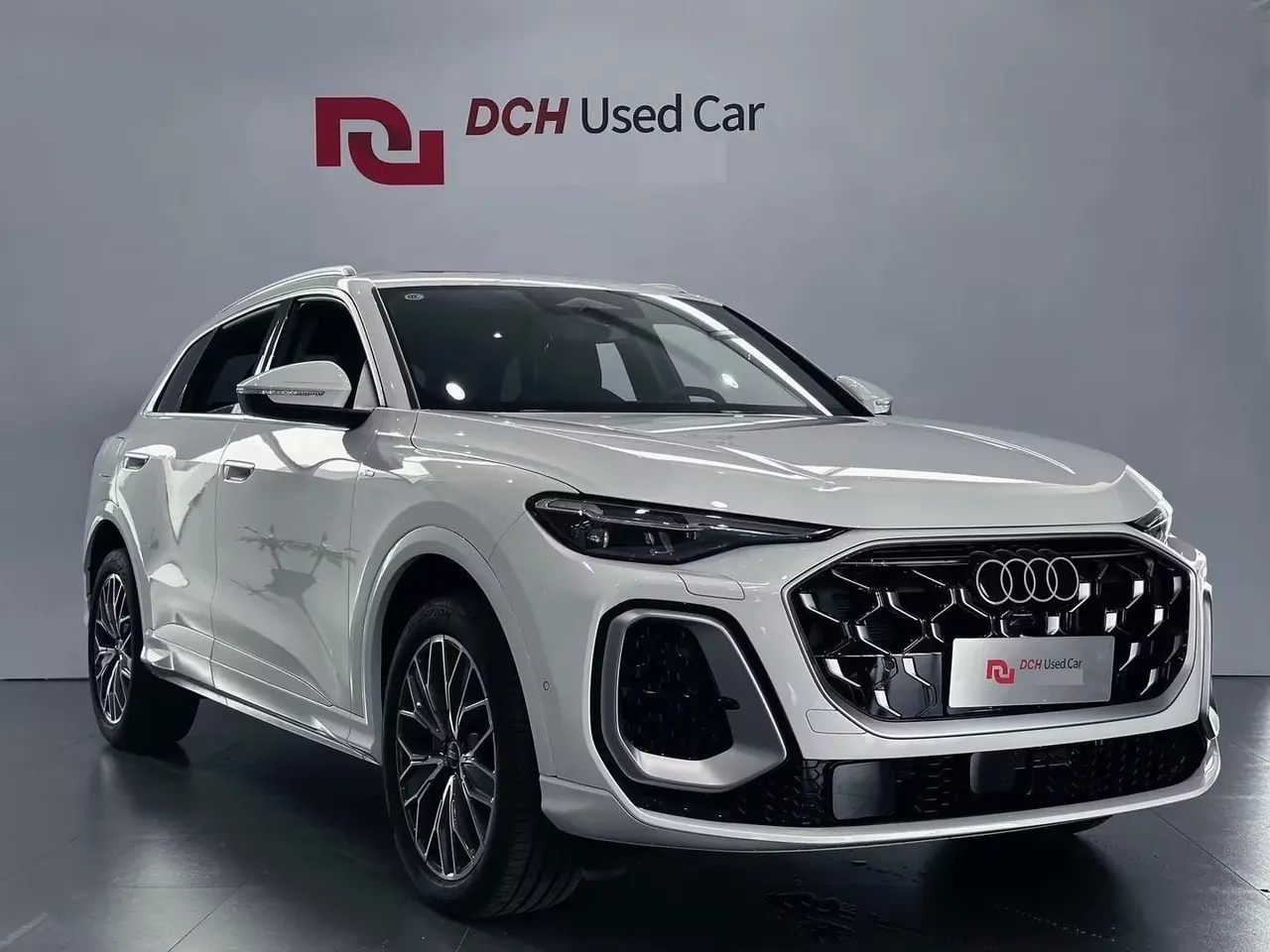 Audi 2026 Q5L 2.0T Smart Hybrid Luxury Automatic Gear 2