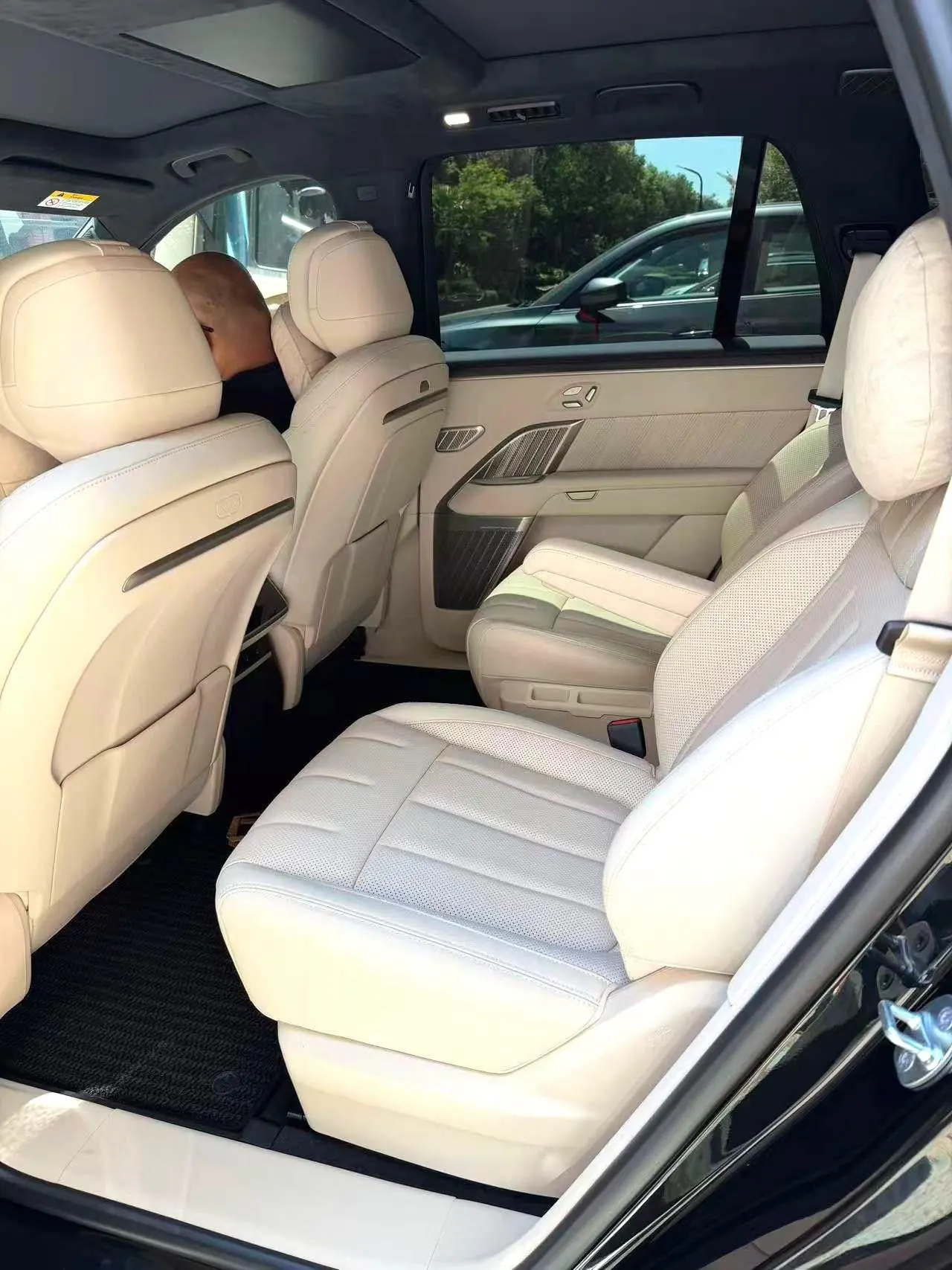 ONVO 2025 L90 Max six-seat automatic gear 4
