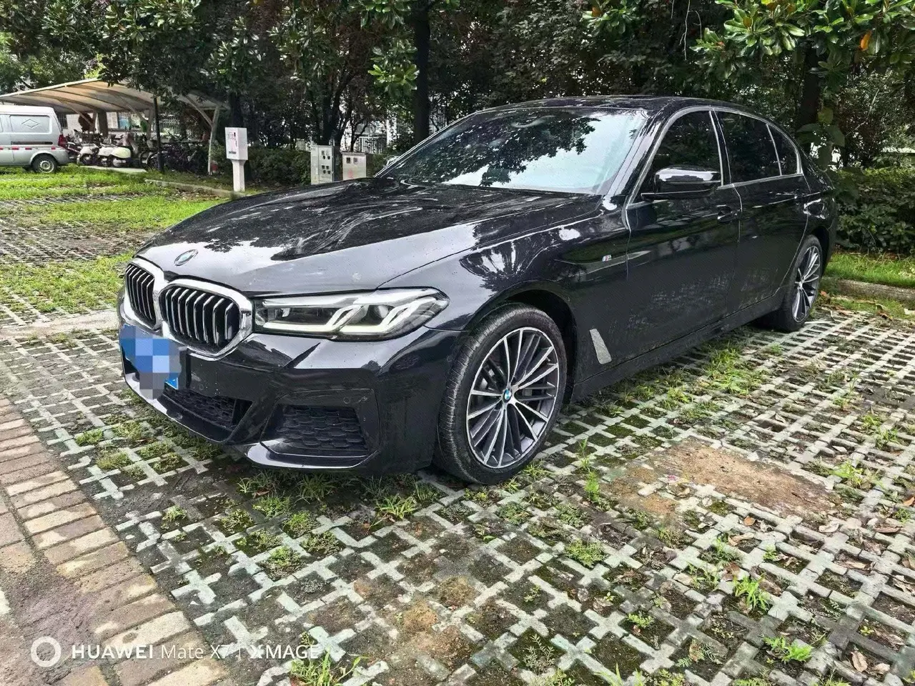 Open image lightbox: BMW 5 Series 2023 530Li 2.0T Leading M Sports Suit Automatic Gear