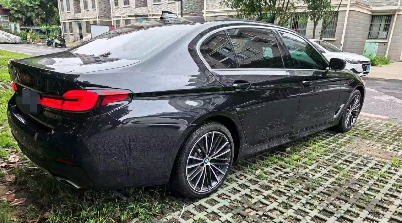 BMW 5 Series 2023 530Li 2.0T Leading M Sports Suit Automatic Gear 5