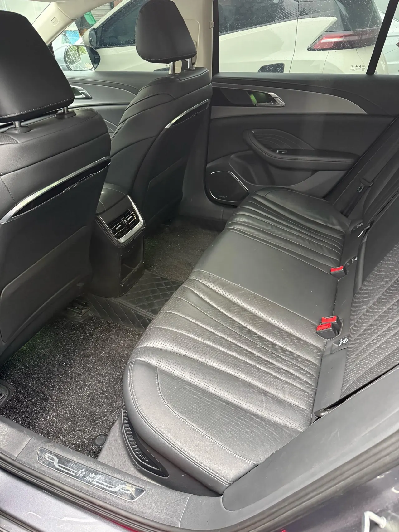 HongQi 2023 H5 HEV 1.5T stepless smart flag smooth version of automatic gear 6