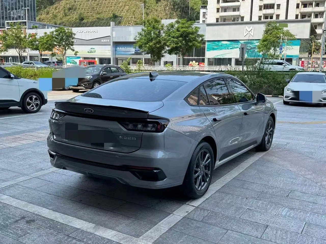 Ford 2025 Mondeo 2.0T EcoBoost Luxury Automatic 3