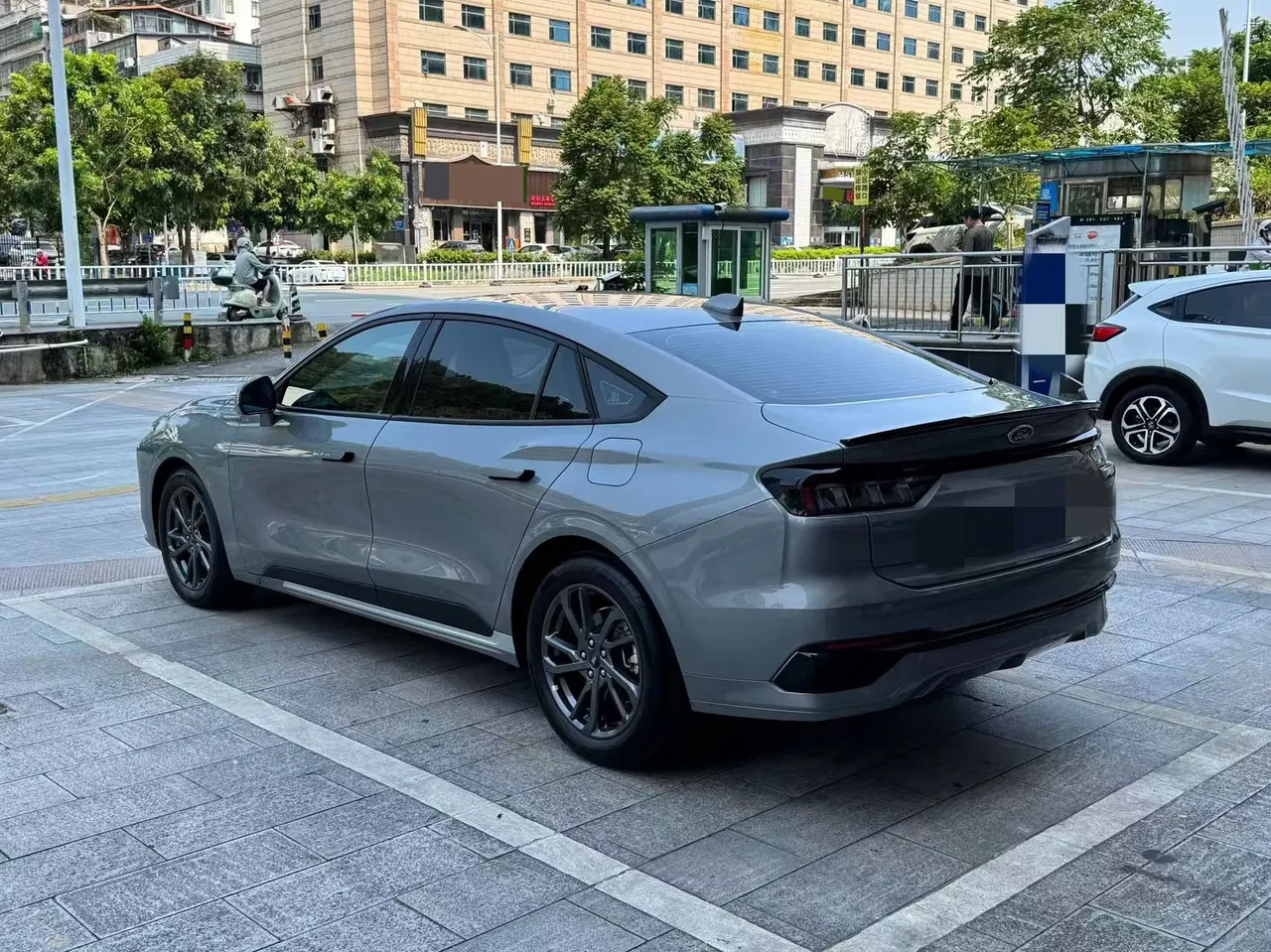 Ford 2025 Mondeo 2.0T EcoBoost Luxury Automatic 6