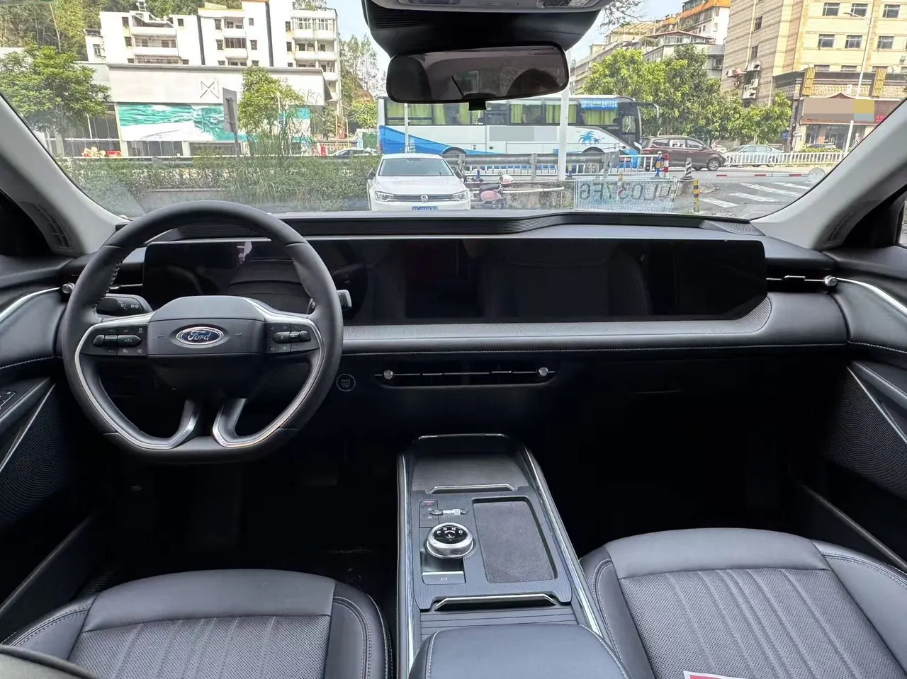 Ford 2025 Mondeo 2.0T EcoBoost Luxury Automatic 8