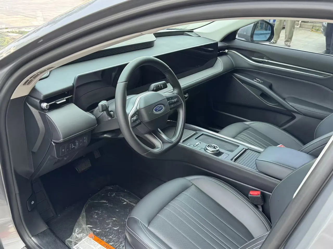 Ford 2025 Mondeo 2.0T EcoBoost Luxury Automatic 9