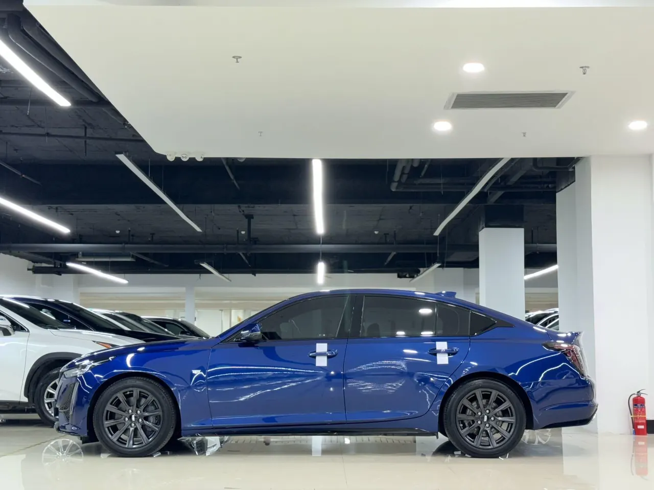 Cadillac 2023 CT5 2.0T 28T honorable automatic gear 3