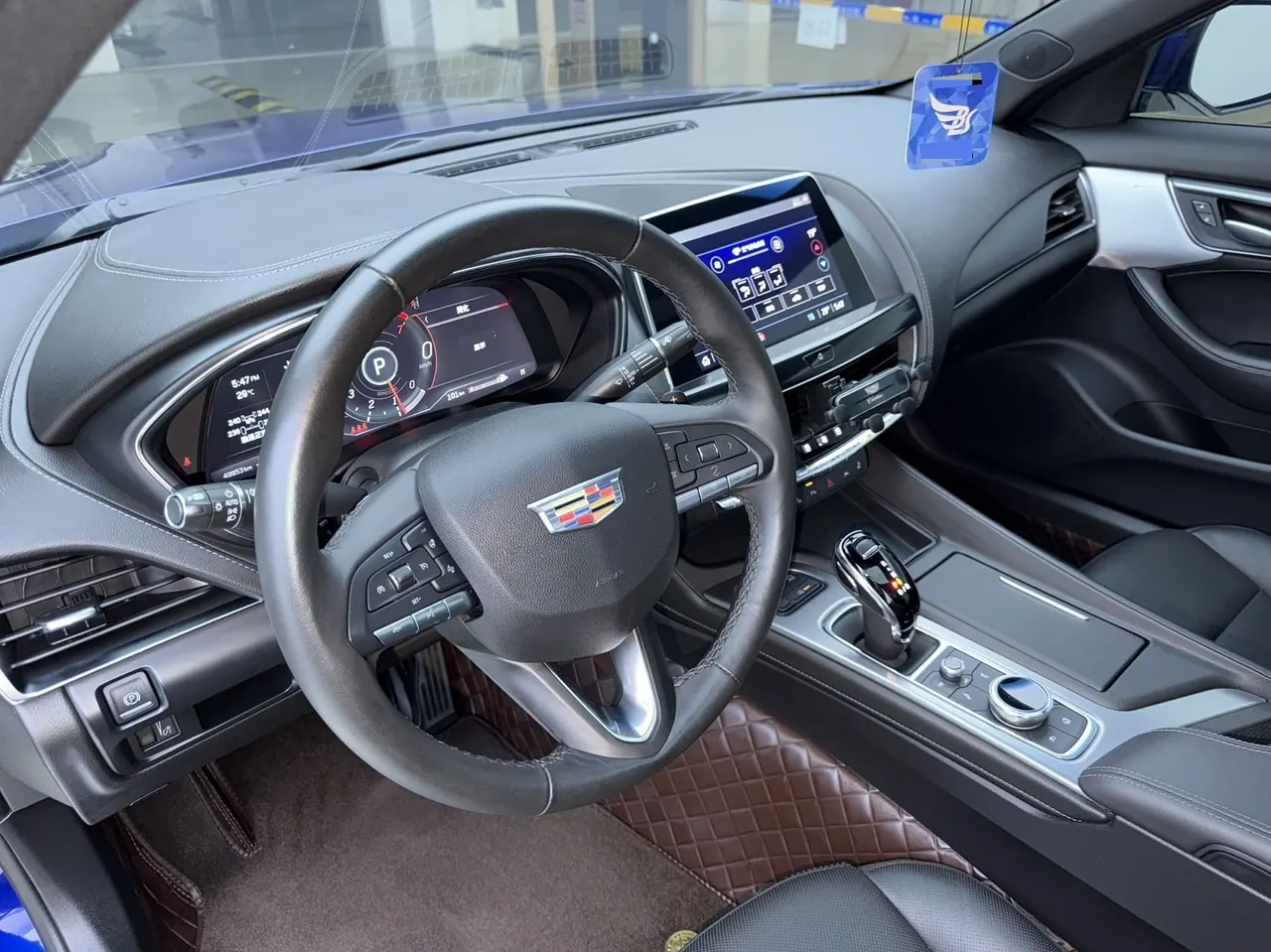 Cadillac 2023 CT5 2.0T 28T honorable automatic gear 7