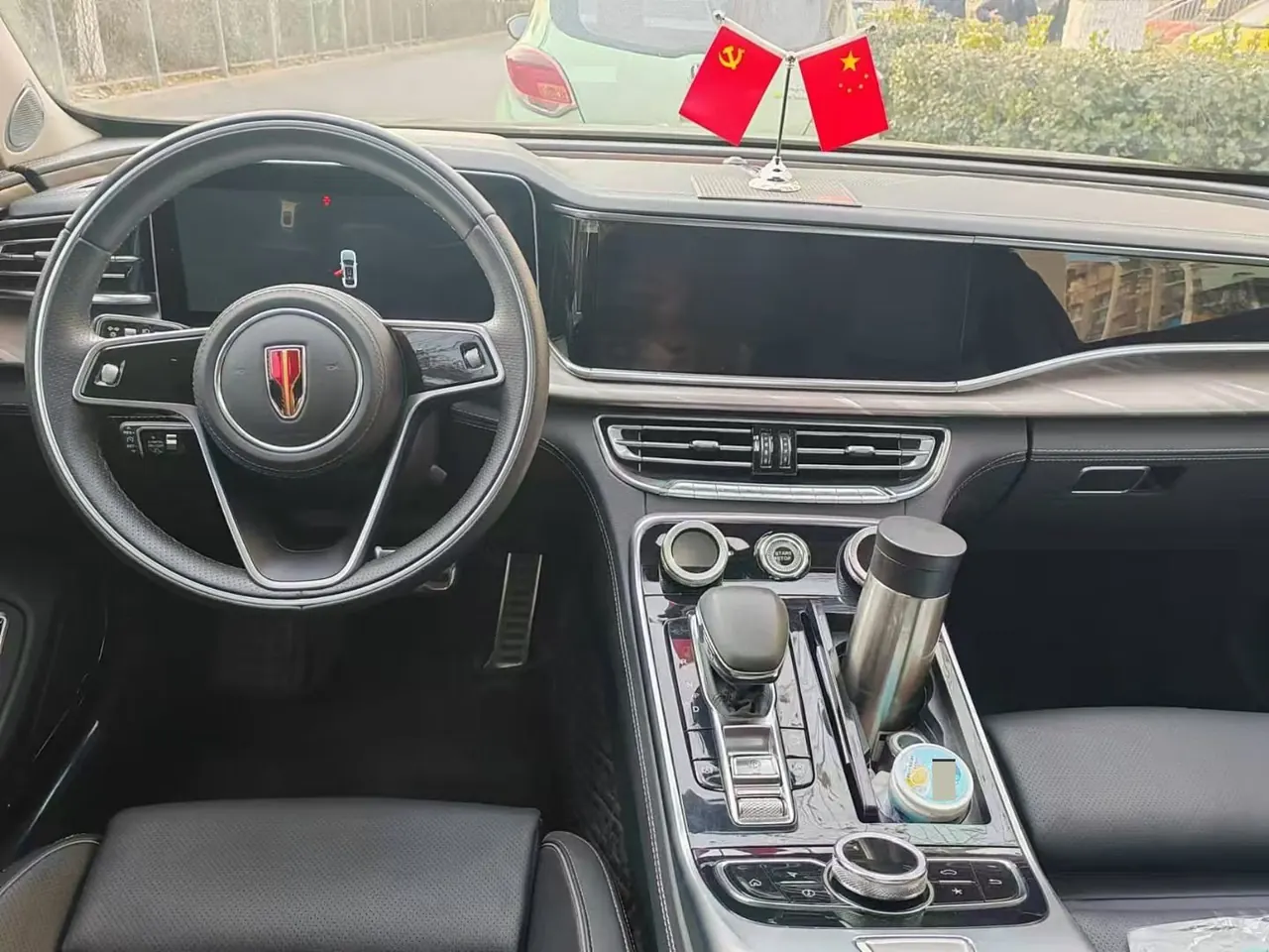 HongQi 2020 H9 48V 2.0T Zhilian Qi Chang Edition Automatic Gear 5