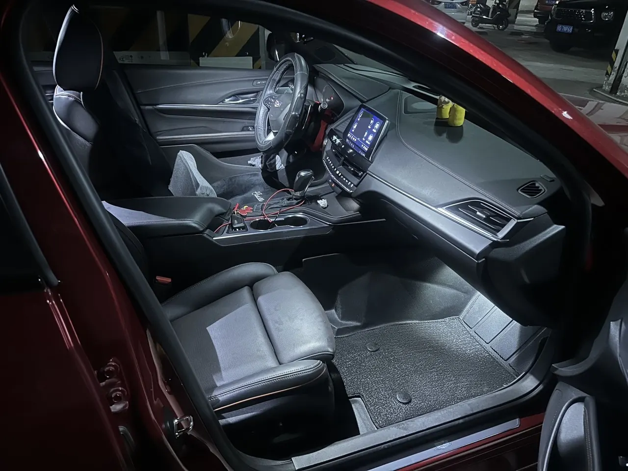 Cadillac 2020 CT4 2.0T 28T Elite Automatic 8