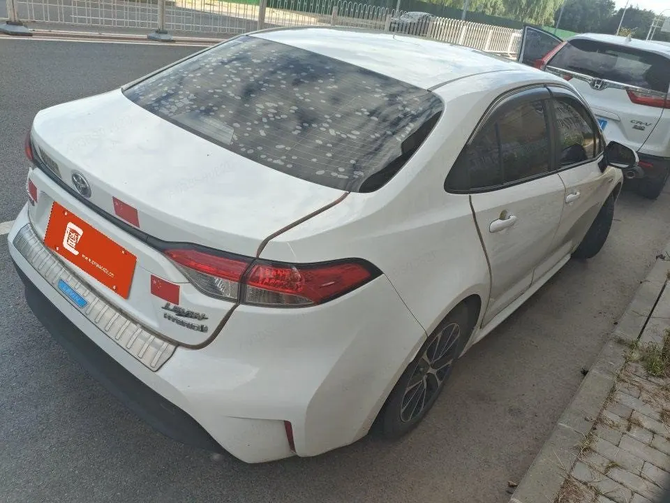 Toyota 2023 Lei Ling Shuangqing 1.8 Stepless Intelligent Electric Hybrid Leading Edition Automatic Gear 2