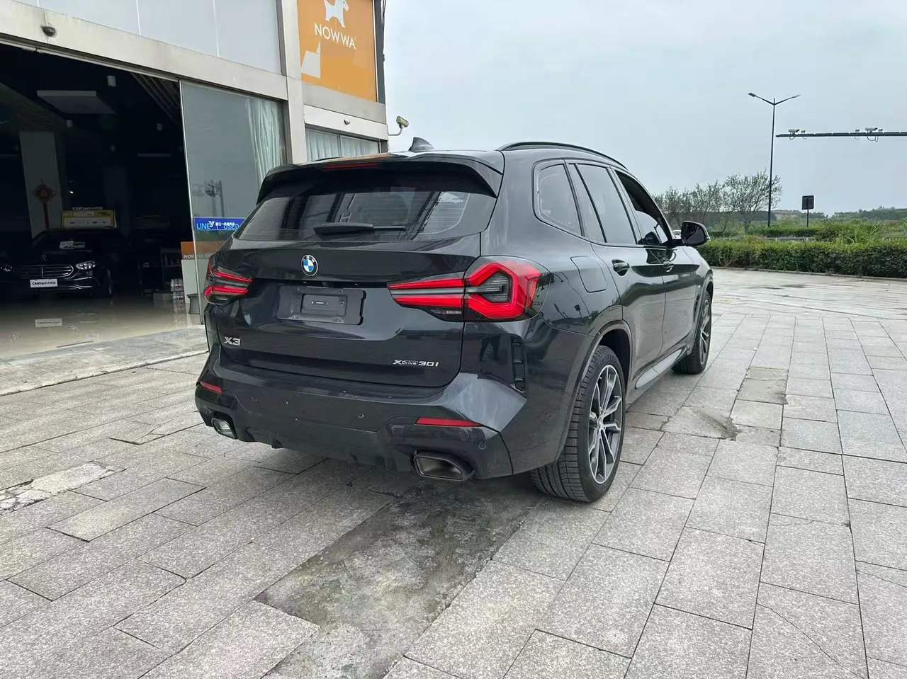 BMW 2023 X3 xDrive30i 2.0T Leading M Obsidian Night Kit (Changed) Automatic Gear 4