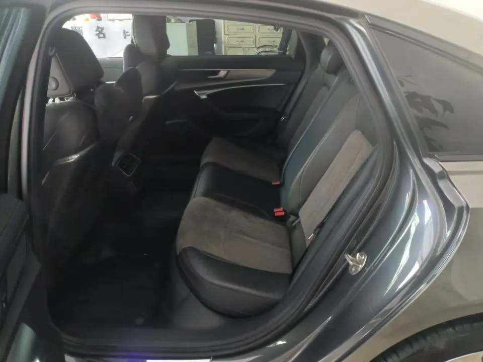 Audi 2020 A6L 2.0TFSI 40TFSI Deluxe Dynamic Automatic 5