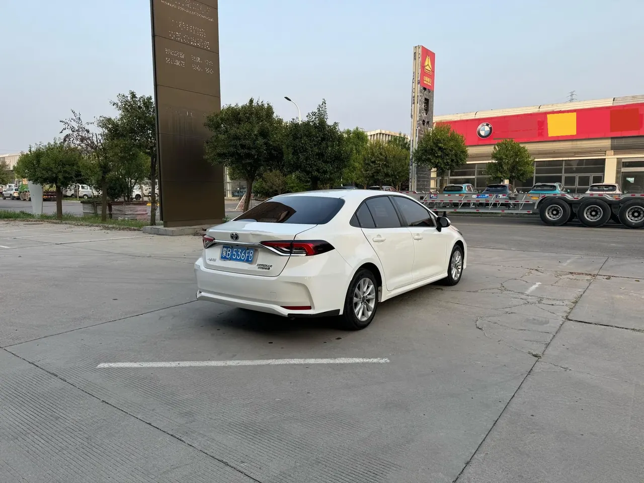 Toyota 2023 Corolla Double Engine 1.8 Stepless Intelligent Electric Hybrid Elite Automatic Gear 7