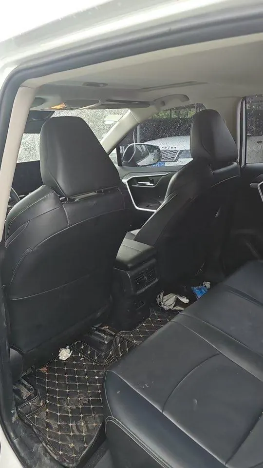 Toyota 2021 Willanda 2.0 Stepless Two-Drive Deluxe Automatic Gear 4