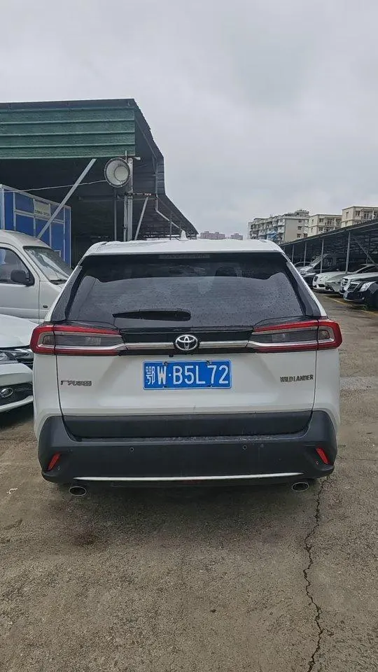 Toyota 2021 Willanda 2.0 Stepless Two-Drive Deluxe Automatic Gear 5