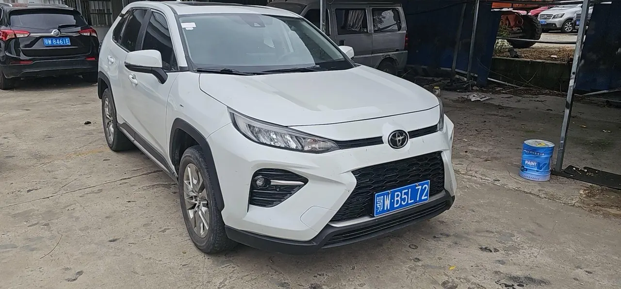Toyota 2021 Willanda 2.0 Stepless Two-Drive Deluxe Automatic Gear 6