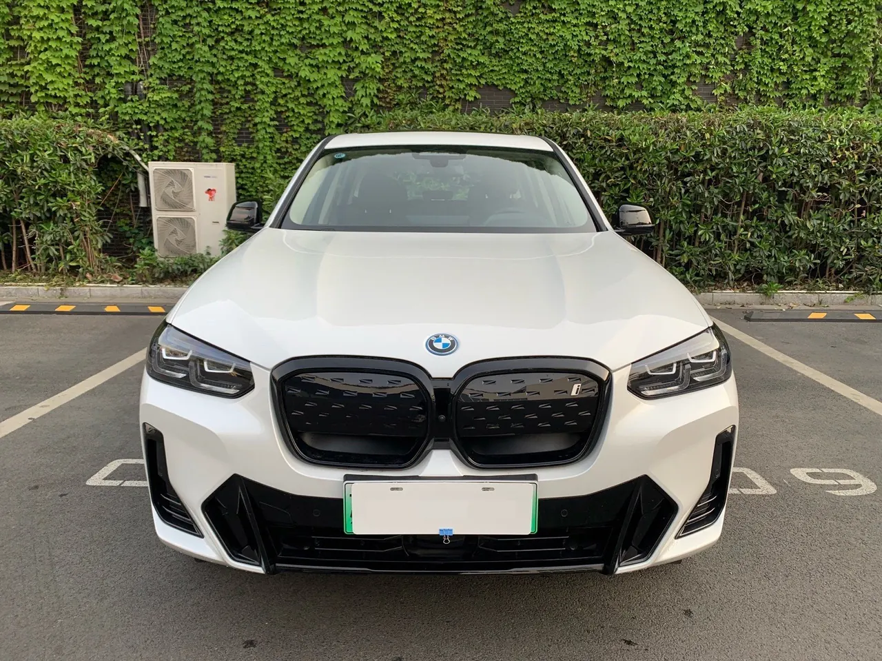 BMW 2023 iX3 Creat Collar Automatic 12