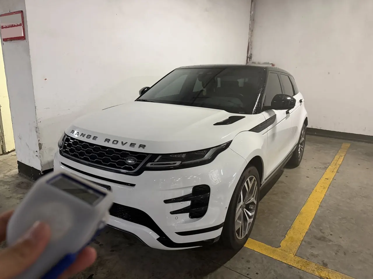 Land Rover 2020 Range Rover Aurora 48V 2.0T 249PS R-DYNAMIC SE Sports Technology Edition Automatic Gear 2
