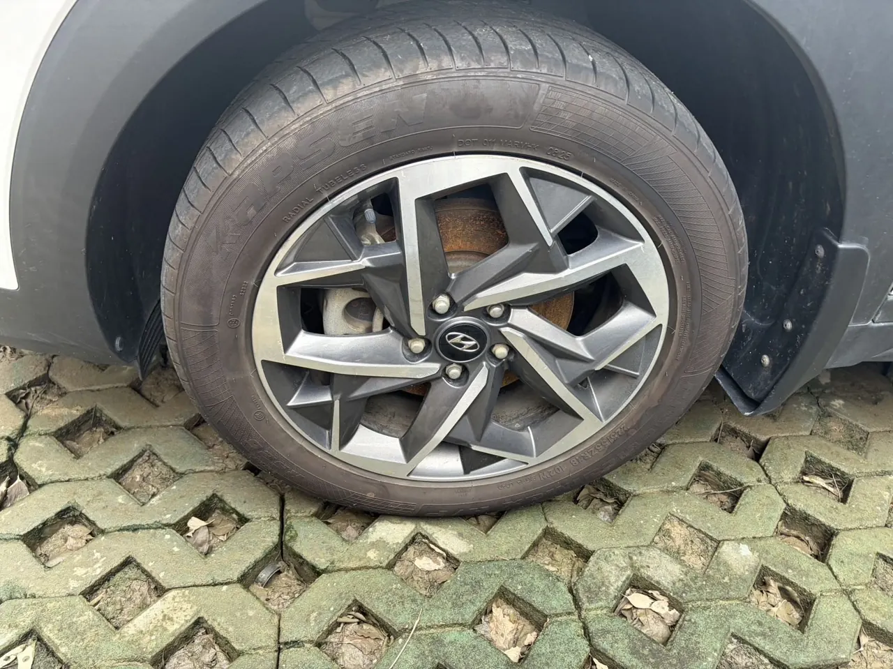 Hyundai 2020 Tousheng 1.6TGDi 280TGDi GLS Two-Drive Fashion Edition Automatic Gear 2
