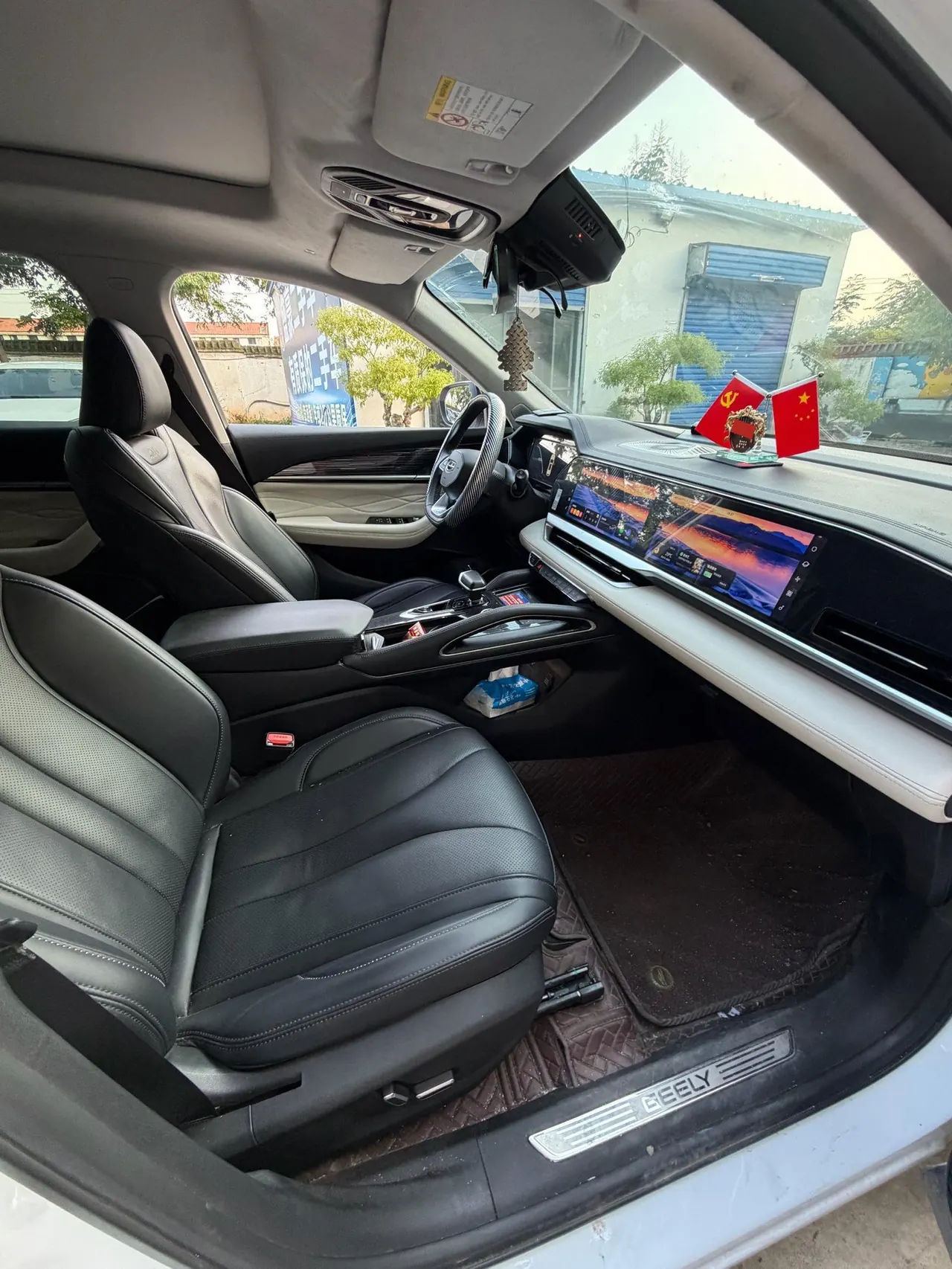Geely 2023 XingyueL (Monjaro) 2.0TD high-power two-wheel drive flagship automatic transmission 7