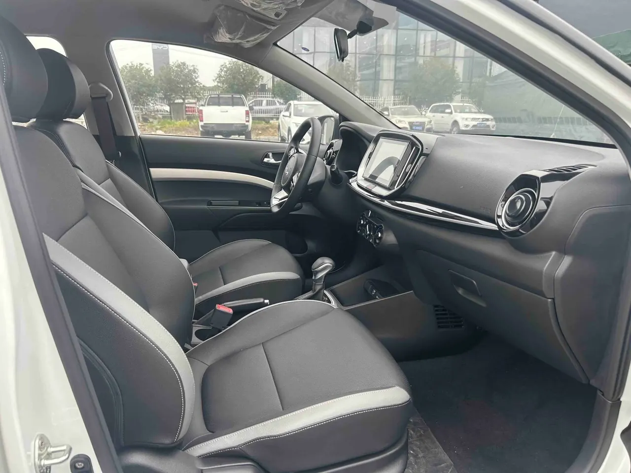Kia 2021 Game Run 1.4 Fun Edition Automatic Gear 6
