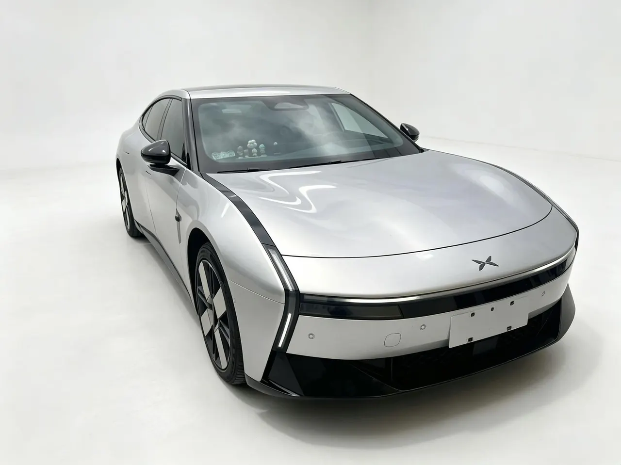 Xpeng 2025 P 7 702km long endurance automatic gear 3