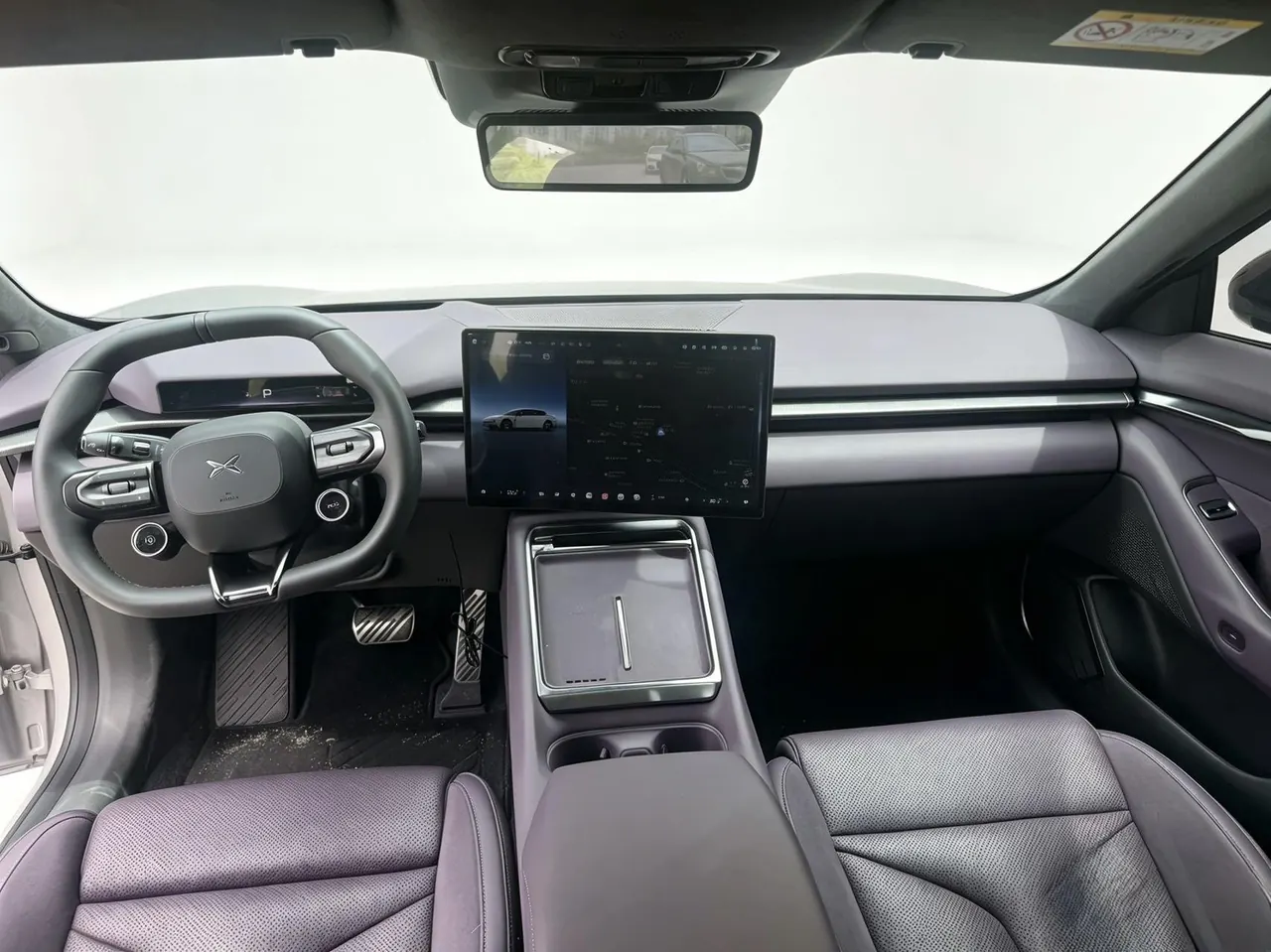 Xpeng 2025 P 7 702km long endurance automatic gear 6