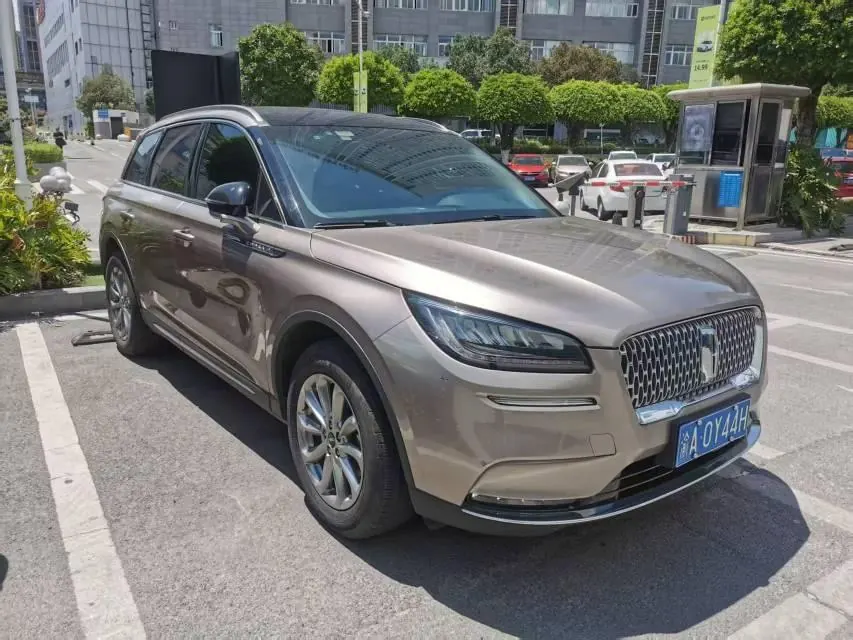 Lincoln 2021 adventurer 2.0T two-wheel drive Zunyue version automatic gear 2