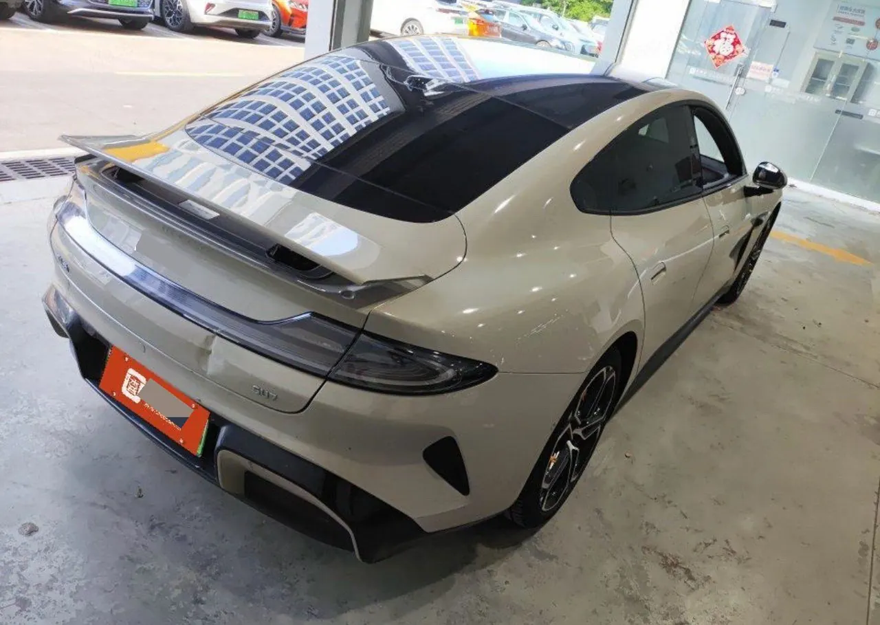 MI 2024 SU 7 830km Rear Drive Ultra Long Endurance High-end Smart Drive Pro Edition Automatic Gear 3