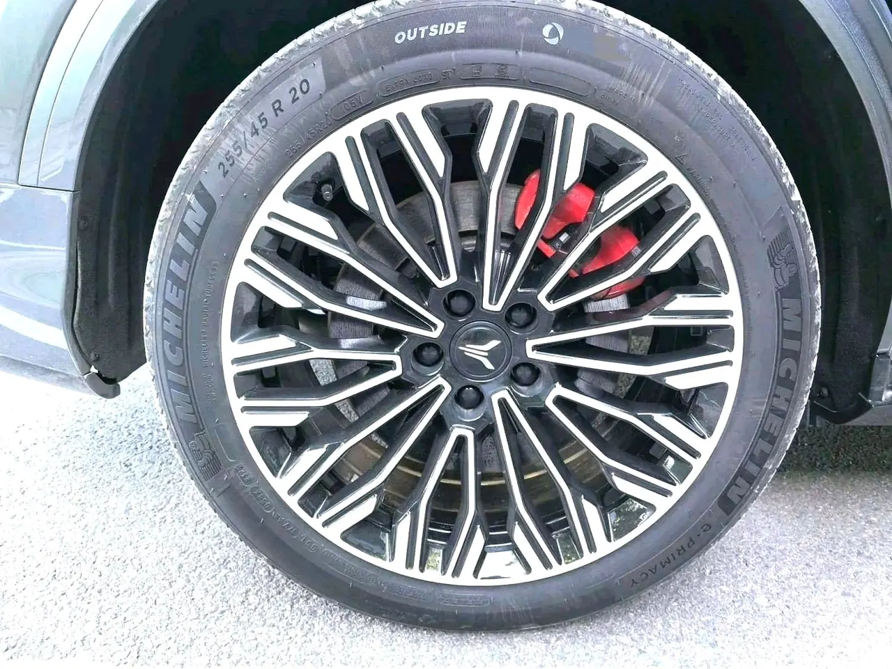 Voyah 2025 FREE Rear Drive Dry Kun Edition Automatic Gear 13