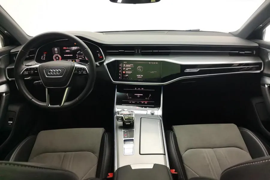 Audi 2024 A6L 2.0TFSI 45TFSI Quattro Selected Dynamic Automatic 7