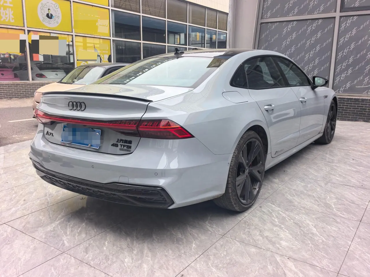 Audi 2024 A7L 2.0TFSI 45TFSI Quattro RS Kit Racing Edition Automatic 2