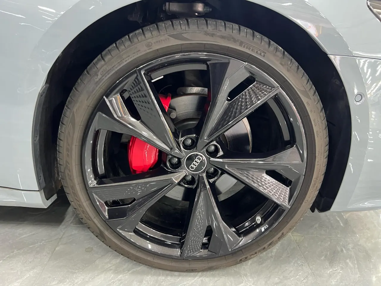 Audi 2024 A7L 2.0TFSI 45TFSI Quattro RS Kit Racing Edition Automatic 5
