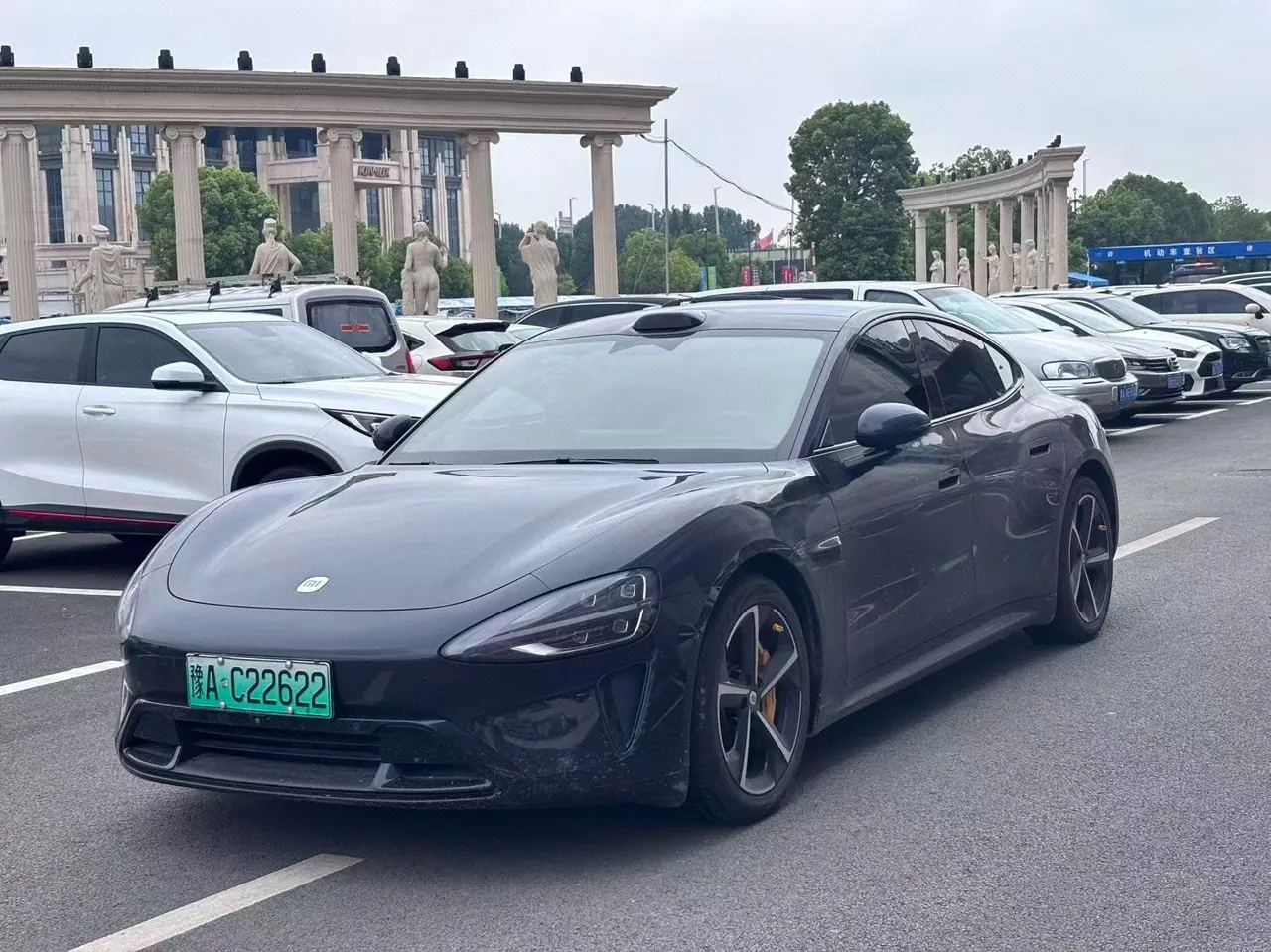 Open image lightbox: MI 2024 SU 7 800km 4-wheel drive ultra-long endurance high-end smart driving Max version automatic gear