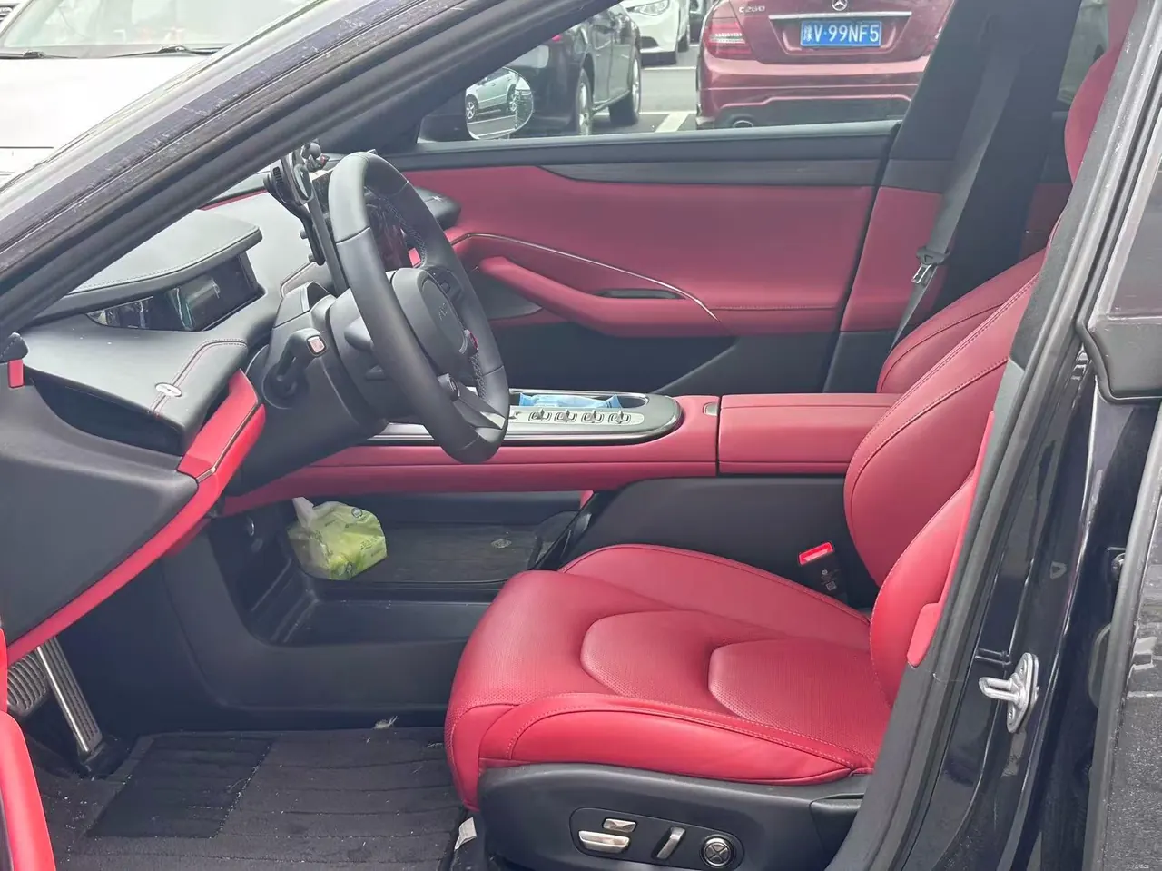 MI 2024 SU 7 800km 4-wheel drive ultra-long endurance high-end smart driving Max version automatic gear 3